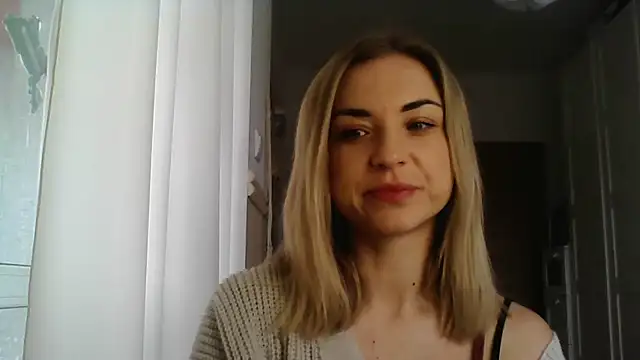 Snapshot of ashley_xlove chatting on 02-27-25, 07:34 ashley xlove online show from 02-27-25, 07:34