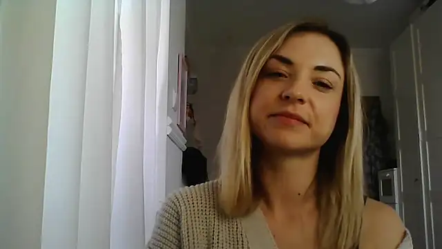 Snapshot of ashley_xlove chatting on 03-12-25, 10:37 ashley xlove online show from 03-12-25, 10:37