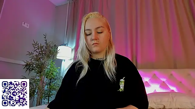 Debbie Taylor online show from 11-27-25, 04:20