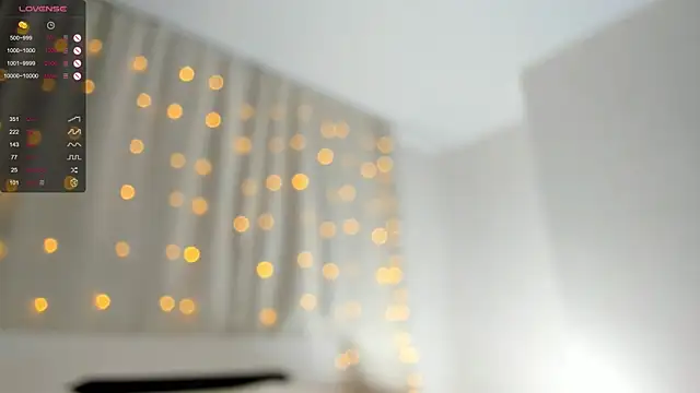 OttilieBurruss online show from 03-02-25, 05:14