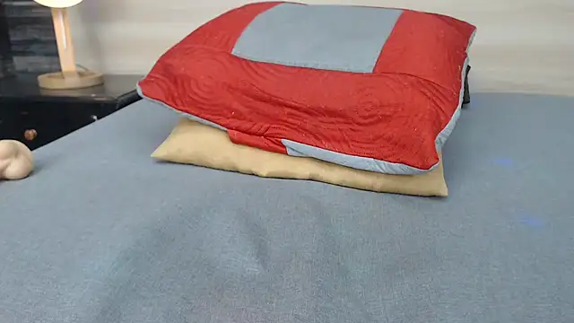 Snapshot of nahomibecker chatting on 03-15-25, 03:06 nahomibecker online show from 03-15-25, 03:06