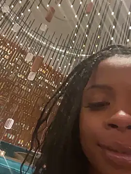 Snapshot of miamiworld chatting on 12-05-24, 12:41 miamiworld online show from 12-05-24, 12:41