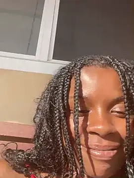 Snapshot of miamiworld chatting on 12-09-24, 02:06 miamiworld online show from 12-09-24, 02:06