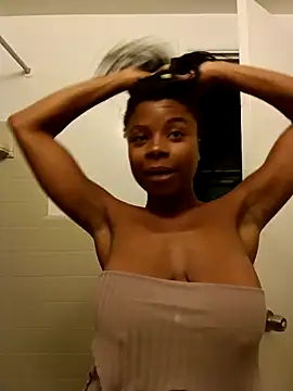 Snapshot of miamiworld chatting on 03-06-25, 02:09 miamiworld online show from 03-06-25, 02:09