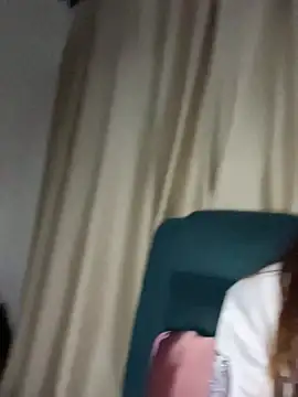 Snapshot of adop_me__ chatting on 01-15-26, 03:33 adop me online show from 01-15-26, 03:33