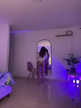 Snapshot of adop_me__ chatting on 02-14-26, 10:50 adop me online show from 02-14-26, 10:50