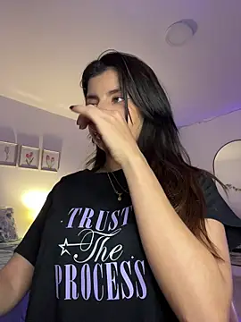 Snapshot of adop_me__ chatting on 03-10-26, 10:37 adop me online show from 03-10-26, 10:37