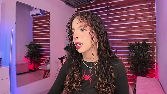 Sapphire Venuss online show from 10-05-25, 01:04