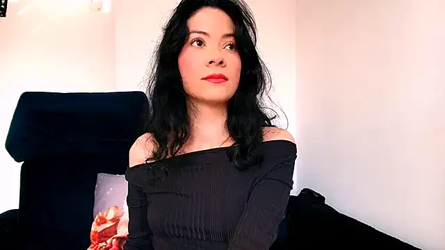 miabeautyxx online show from 04-22-26, 01:23