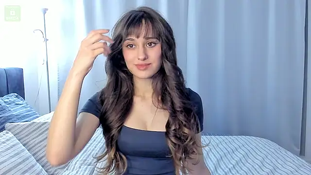 Snapshot of erika_hoiree chatting on 02-20-26, 04:09 erika hoiree online show from 02-20-26, 04:09