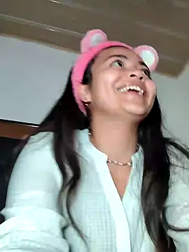 KimDevinne online show from 02-03-25, 09:07