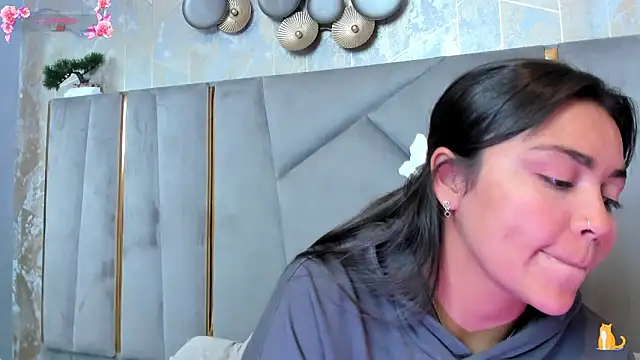 KimDevinne online show from 02-25-26, 02:54