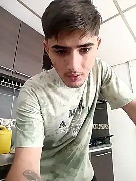 PhilipRich online show from 10-28-25, 03:25