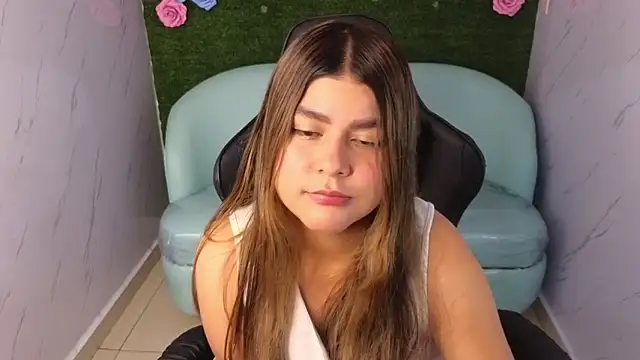 emmalee 01a online show from 02-28-25, 01:58