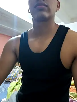 Rodrigocxzz21 online show from 01-15-26, 05:49