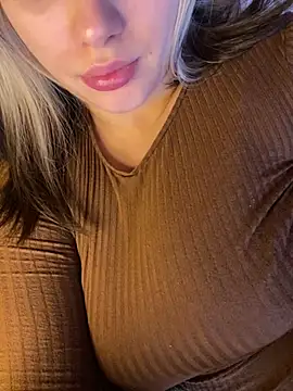 69Laura696 online show from 12-17-24, 09:39