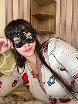 69Laura696 online show from 04-09-26, 02:00