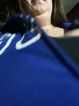 Chloee ep online show from 01-22-25, 12:27