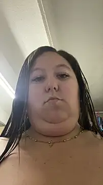 Chloee ep online show from 10-12-25, 01:26