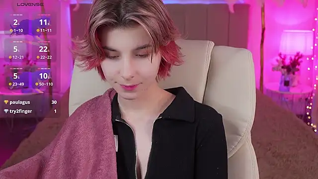 HaylaAmber online show from 12-11-24, 04:53