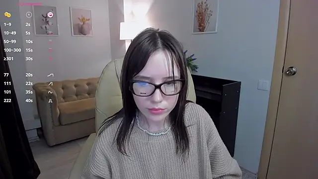 Snapshot of VelvetMore chatting on 12-01-24, 07:36 VelvetMore online show from 12-01-24, 07:36