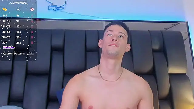 JadeSmiith  online show from 01-25-25, 12:27