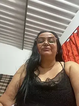 Snapshot of Gia_Nahomi chatting on 01-06-25, 04:04 Gia Nahomi online show from 01-06-25, 04:04