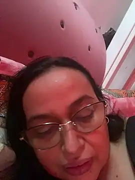 Snapshot of Gia_Nahomi chatting on 02-22-25, 03:14 Gia Nahomi online show from 02-22-25, 03:14