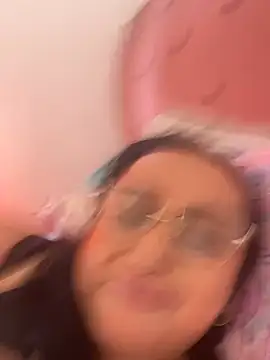 Snapshot of Gia_Nahomi chatting on 03-10-25, 07:07 Gia Nahomi online show from 03-10-25, 07:07