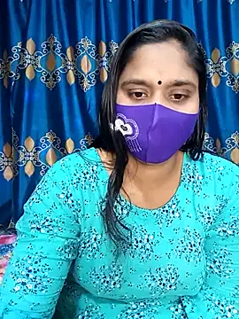 Hot Maleka online show from 02-12-25, 12:33