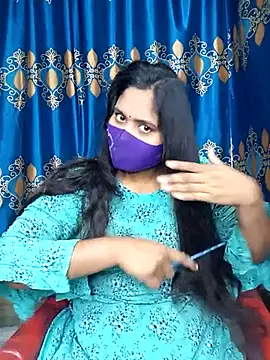 Hot Maleka online show from 03-22-25, 01:22