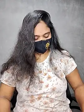 Hot Maleka online show from 09-10-25, 01:27