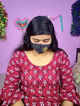 Snapshot of Hot_Maleka chatting on 12-22-25, 01:52 Hot Maleka online show from 12-22-25, 01:52