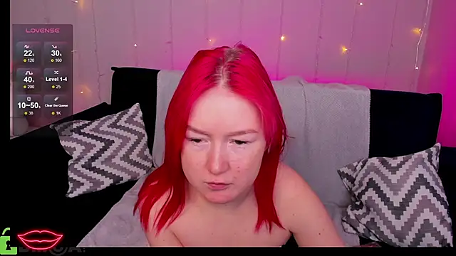 Snapshot of Sara_Robinson chatting on 12-27-24, 06:35 Sara Robinson online show from 12-27-24, 06:35