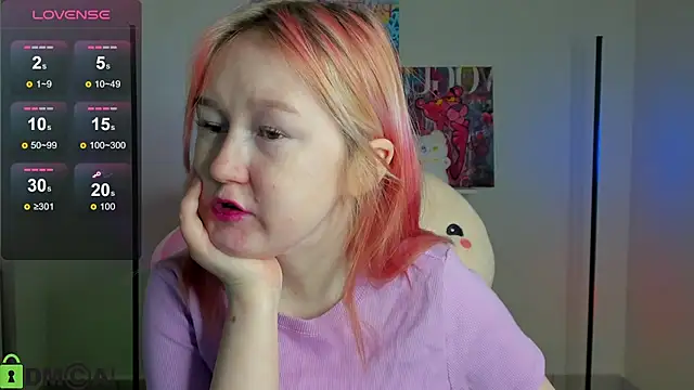 Snapshot of Sara_Robinson chatting on 02-23-25, 10:06 Sara Robinson online show from 02-23-25, 10:06