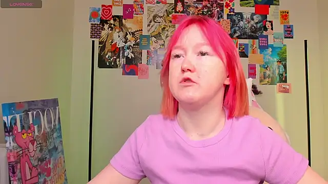 Snapshot of Sara_Robinson chatting on 03-10-25, 03:01 Sara Robinson online show from 03-10-25, 03:01