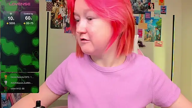 Snapshot of Sara_Robinson chatting on 03-10-25, 06:16 Sara Robinson online show from 03-10-25, 06:16