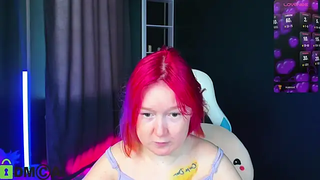 Snapshot of Sara_Robinson chatting on 03-15-25, 09:19 Sara Robinson online show from 03-15-25, 09:19