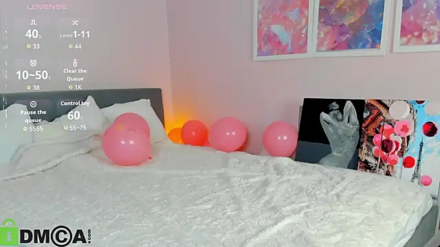 Snapshot of Sara_Robinson chatting on 12-03-25, 03:03 Sara Robinson online show from 12-03-25, 03:03