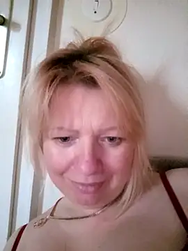 Lauri scherri online show from 11-28-25, 02:31