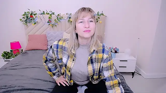 Incredible Ariela online show from 10-24-25, 10:33