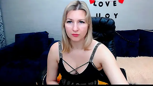 Incredible Ariela online show from 12-01-25, 09:14