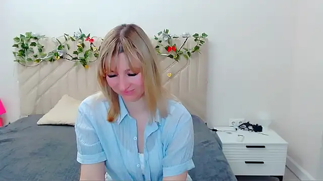 Incredible Ariela online show from 05-08-26, 09:25