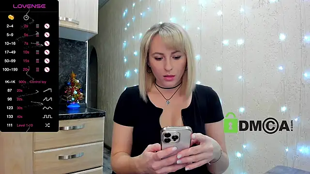 Snapshot of Smoorodinkaa chatting on 01-04-25, 09:09 Smoorodinkaa online show from 01-04-25, 09:09