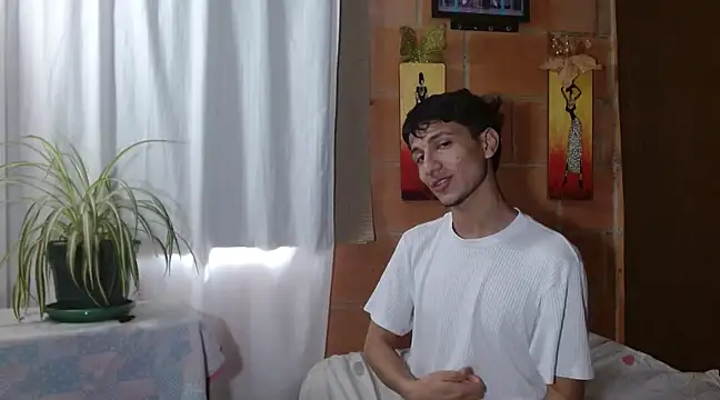 littlegoldenangels online show from 01-15-25, 08:16