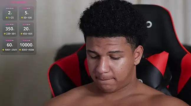 Snapshot of May_Dylan1 chatting on 12-21-24, 02:41 May Dylan1 online show from 12-21-24, 02:41