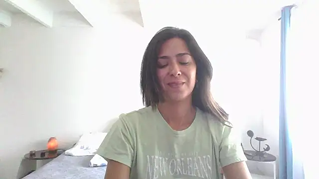 Snapshot of Sahana_Ashiika chatting on 05-25-26, 02:01 Sahana Ashiika online show from 05-25-26, 02:01