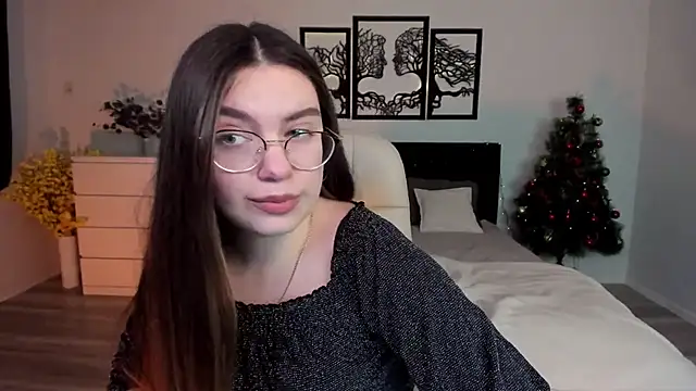 DaniellaLovely online show from 12-22-24, 02:27