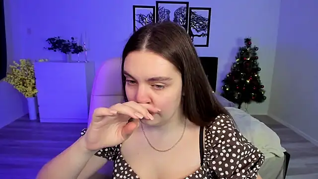 DaniellaLovely online show from 01-10-25, 02:23