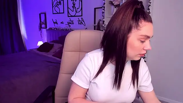 DaniellaLovely online show from 03-13-25, 10:57